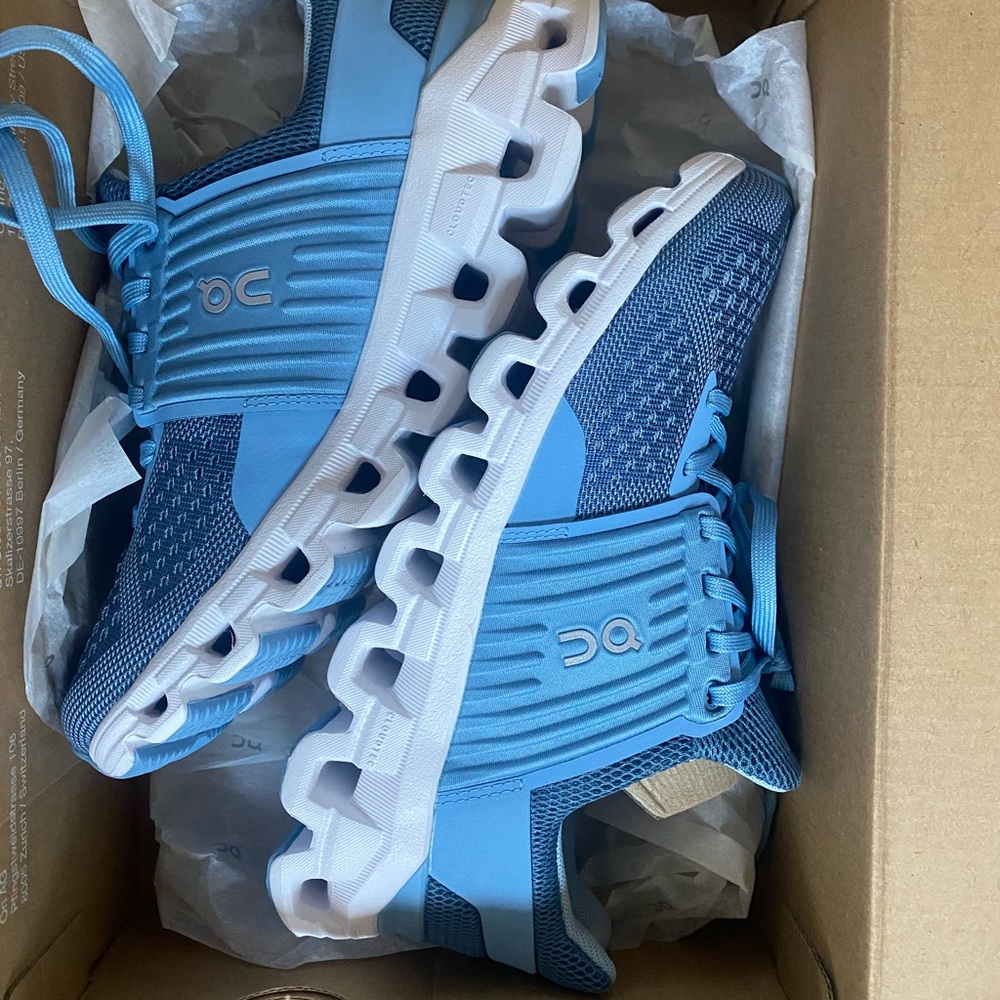 Brand New Cloudswifts